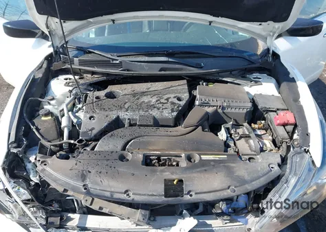 2018 Nissan Altima 2.5 Sr из США, поврежденный, VIN 1N4AL3AP6JC273023